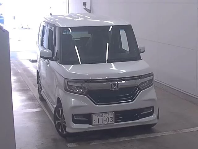 Honda N BOX CUSTOM JF4 2018